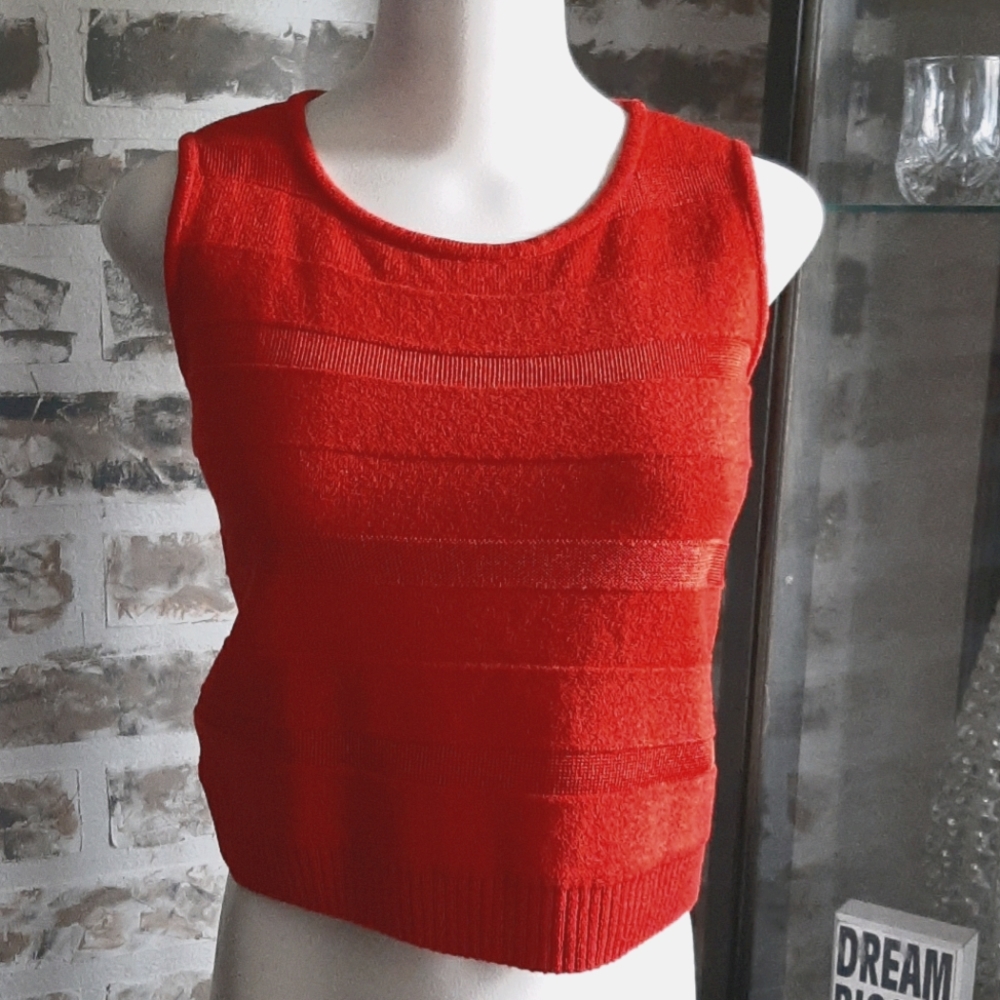 💖St. John red wool top - Picture 2 of 8